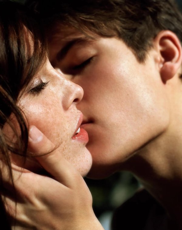 Губы для мужчины