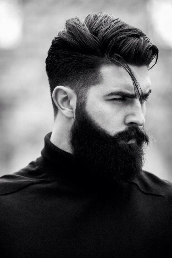 Мужчины с бородой