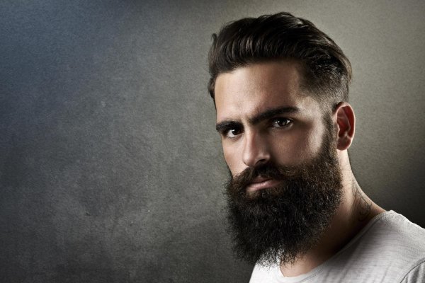 Мужчины с бородой