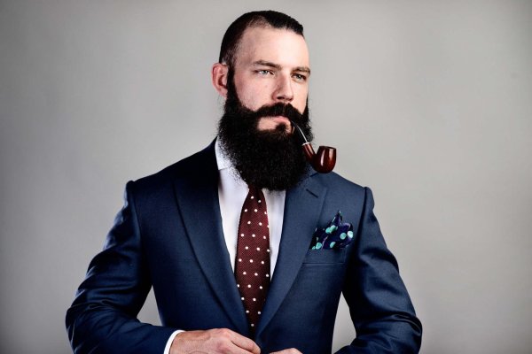 Мужчины с бородой