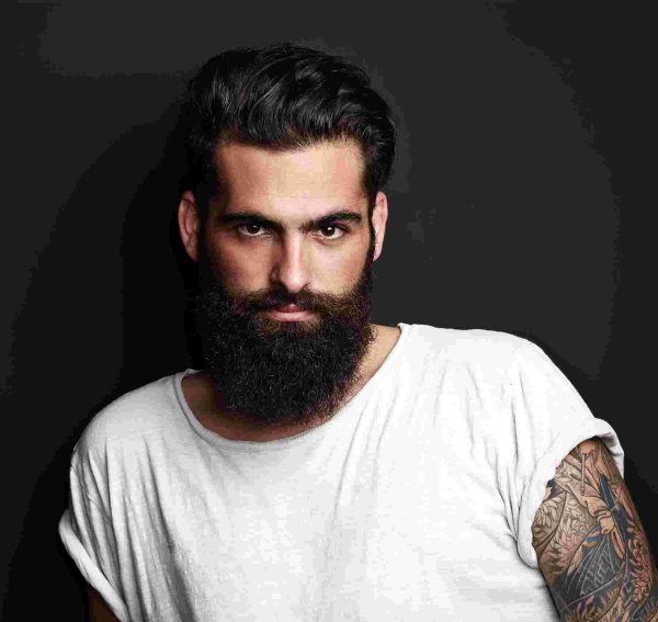 Мужчины с бородой