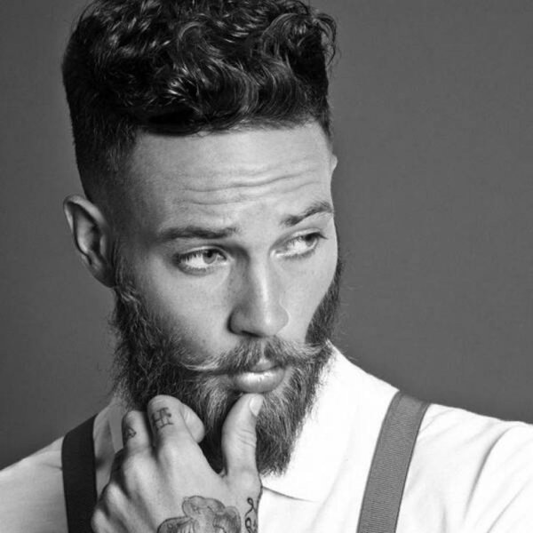 Мужчины с бородой