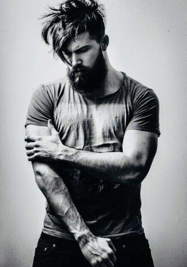 Мужчины с бородой