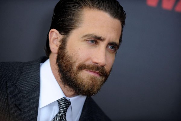 Мужчины с бородой