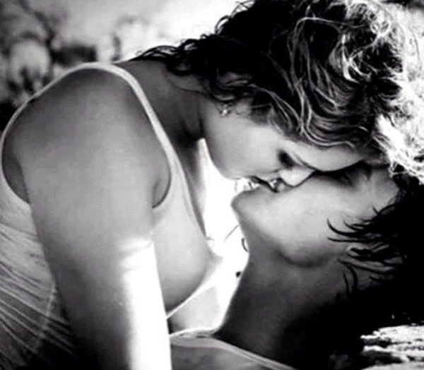 Поцелуйчики и обнимашки для мужчины