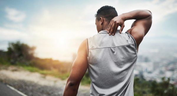 Мужчины со спины