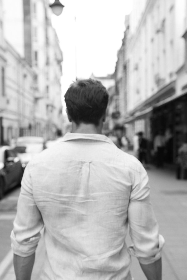 Мужчины со спины