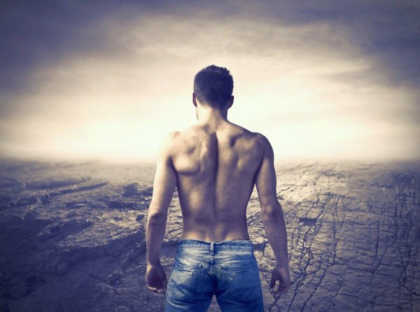 Мужчины со спины