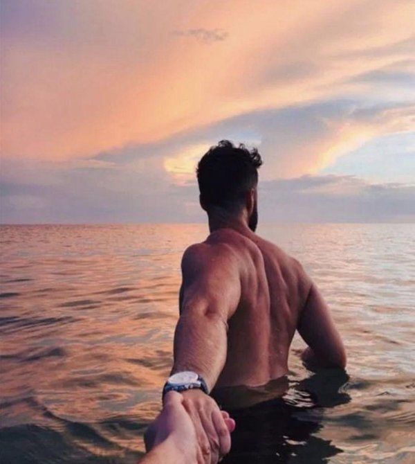 Мужчины со спины