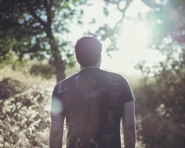 Мужчины со спины