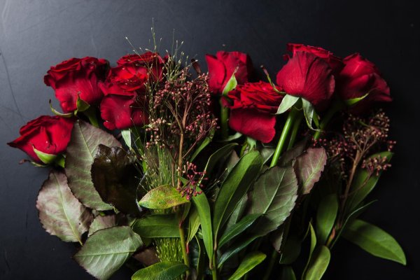 Букеты цветов для мужчины