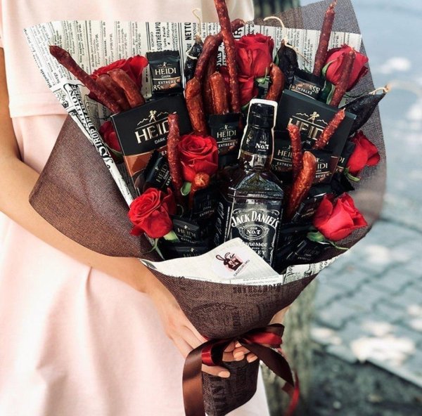 Букеты цветов для мужчины