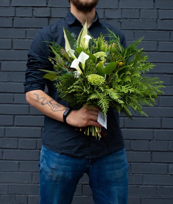 Букеты цветов для мужчины