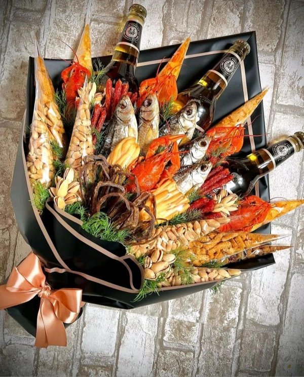 Букет для мужчины из цветов на день рождения