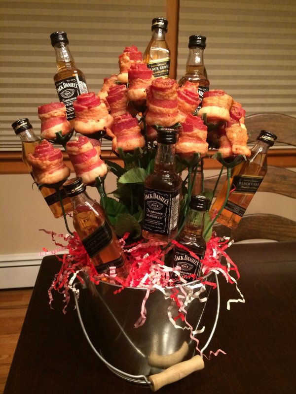 Букет для мужчины из цветов на день рождения