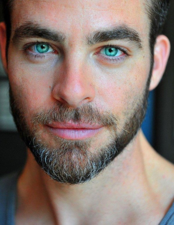 Глаза мужчины