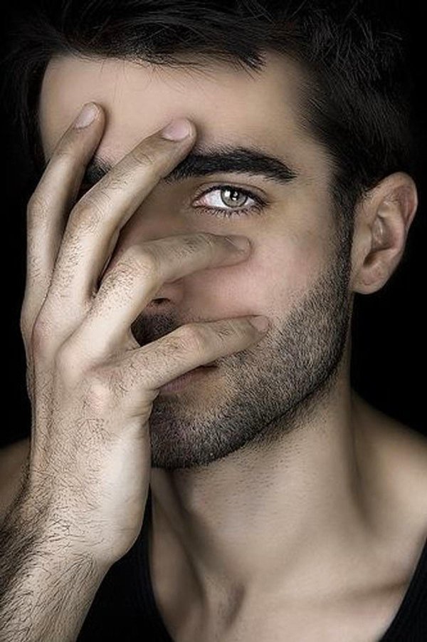 Глаза мужчины