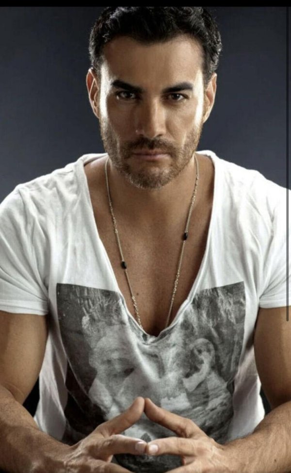 Мужчины мачо