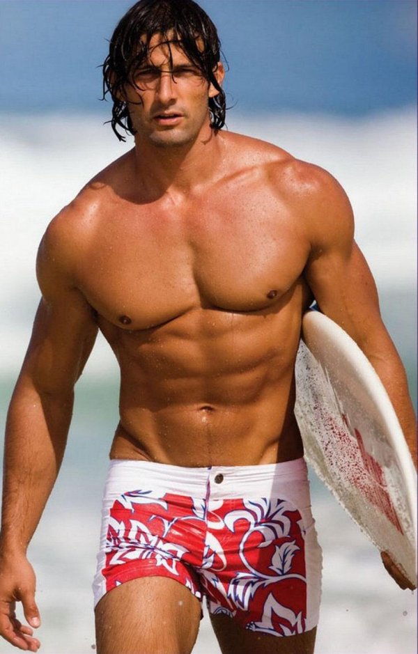 Мужчины мачо