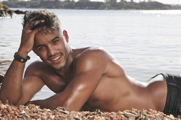 Мужчины мачо