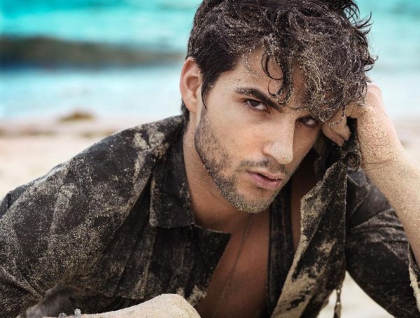 Мужчины мачо