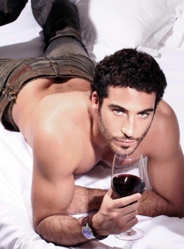 Мужчины мачо