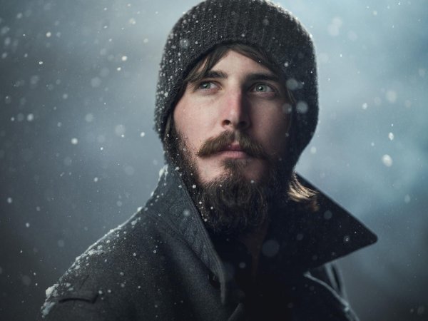 Мужчины зимой