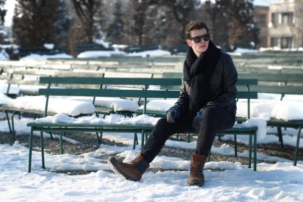 Мужчины зимой