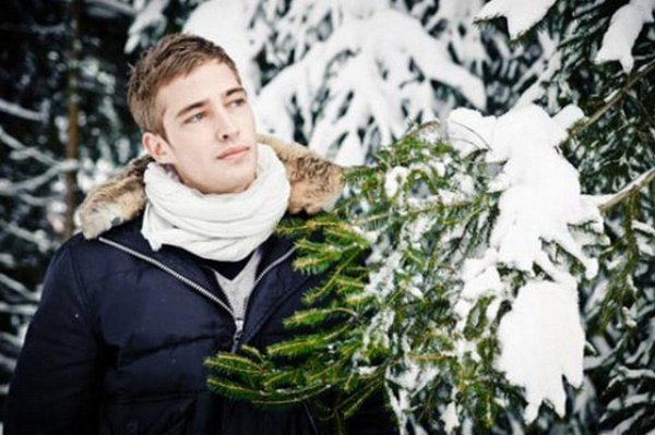 Мужчины зимой