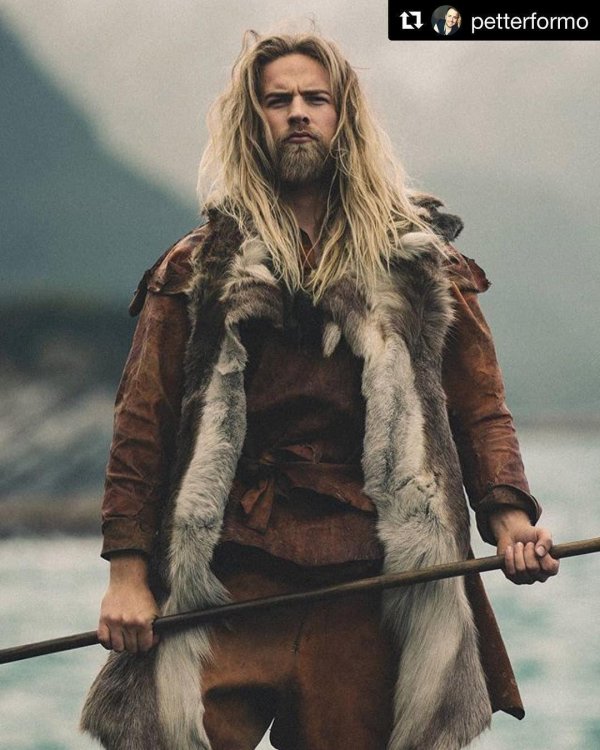 Мужчины викинги