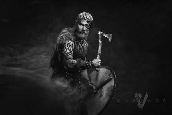 Мужчины викинги