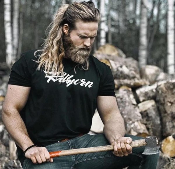 Мужчины викинги