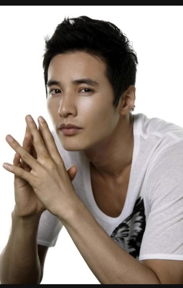 Мужчины азиаты