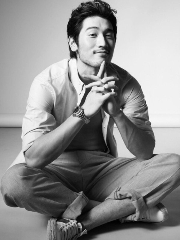 Мужчины азиаты