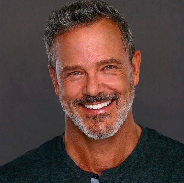 Мужчины 40 лет