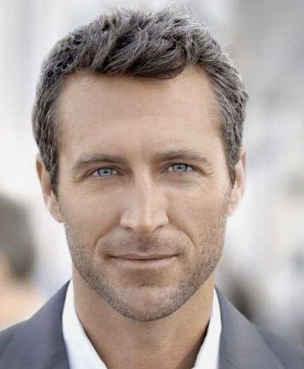 Мужчины 40 лет