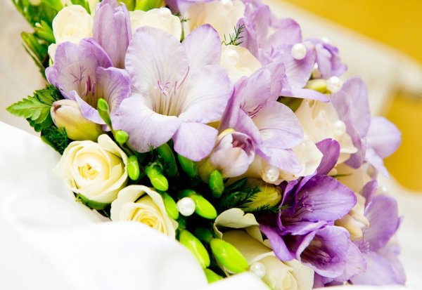 букет невесты эустома