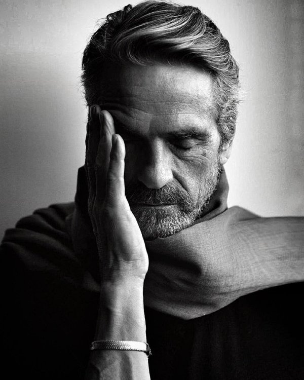 Черно белые для мужчины