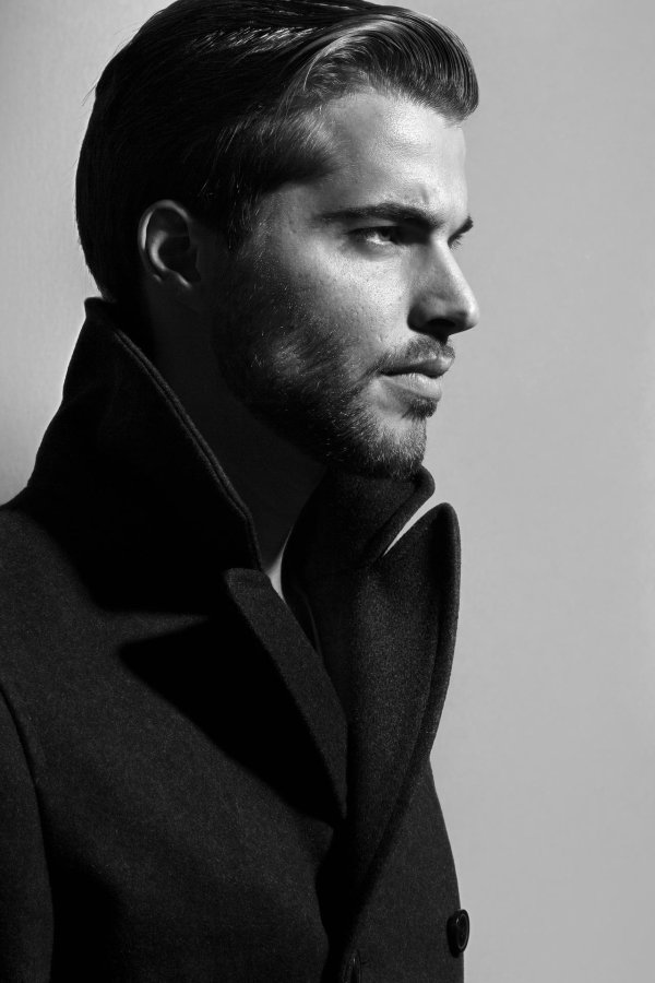 Черно белые для мужчины