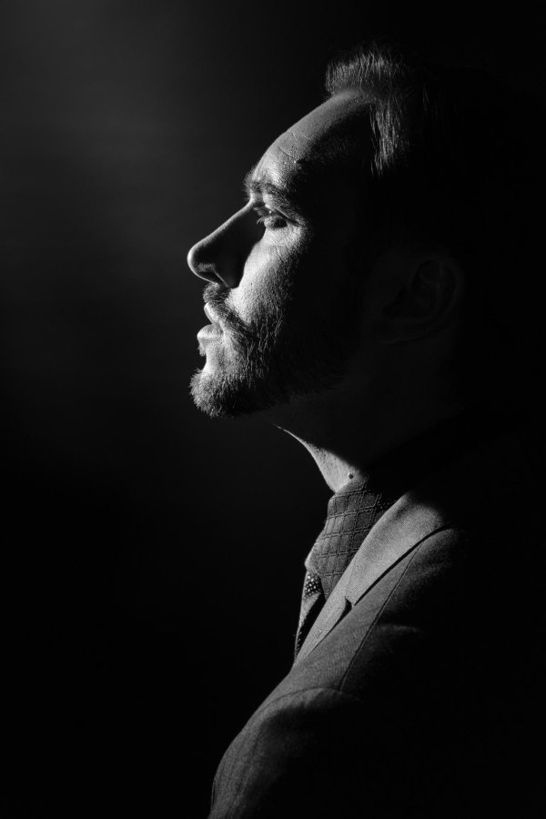 Черно белые для мужчины