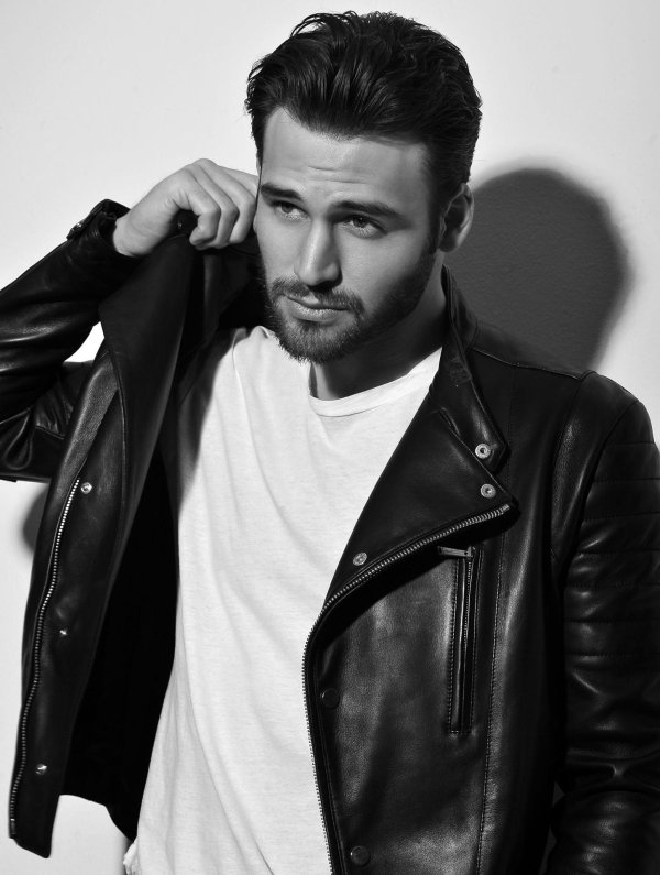 Черно белые для мужчины