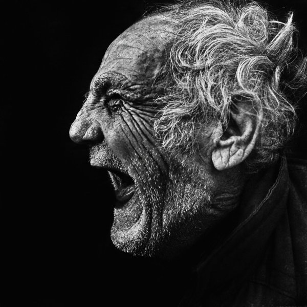 Черно белые для мужчины