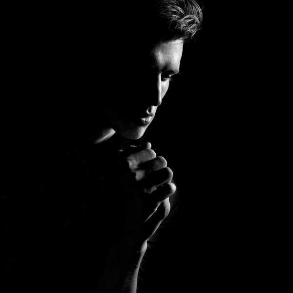 Черно белые для мужчины