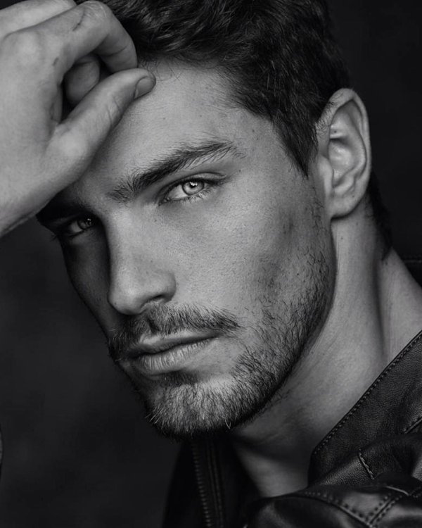 Интересные мужчины