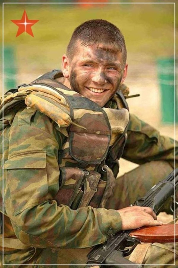 Военные мужчины