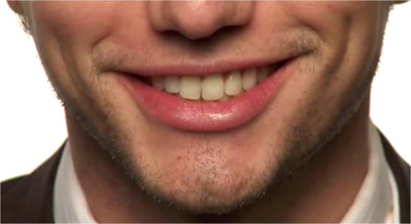 Губы мужчины