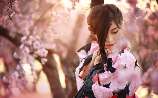 красивая японка