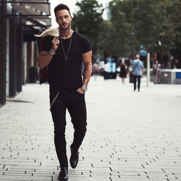 даниэль фокс