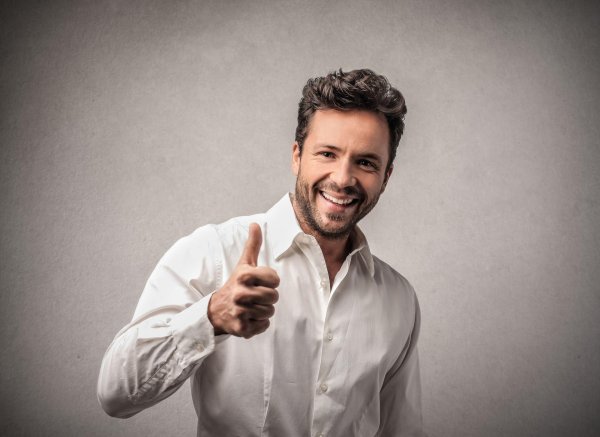 радостный мужик