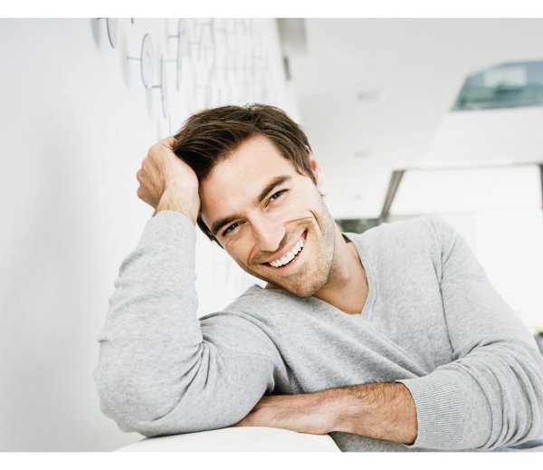 харизматичная улыбка